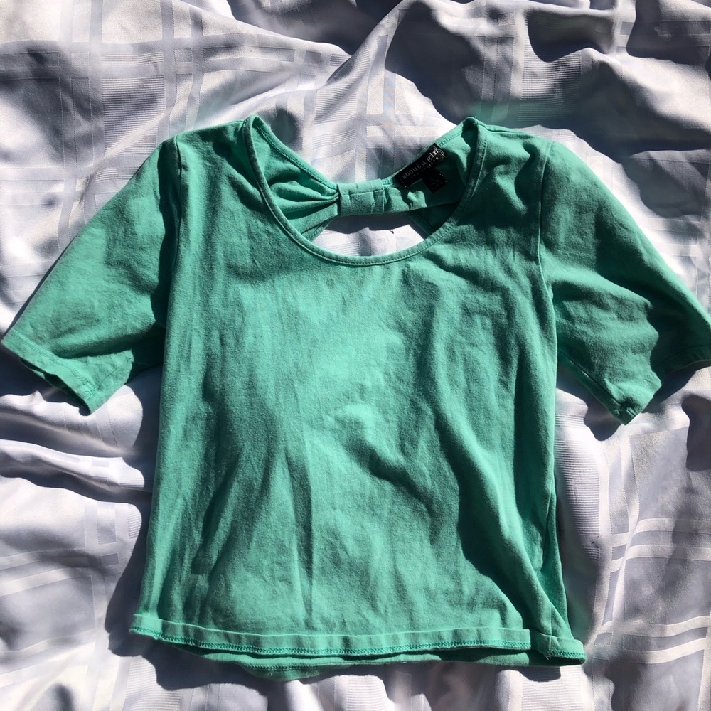 Bow Back Tee